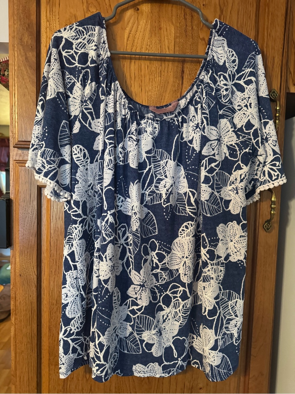 SJS Navy Blue Scoop Neck Floral Print Blouse